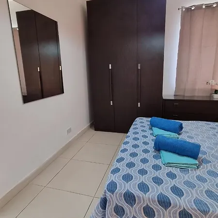 The Apex 9 * San Ġiljan