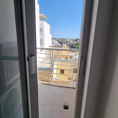 The Apex 9 Apartment *